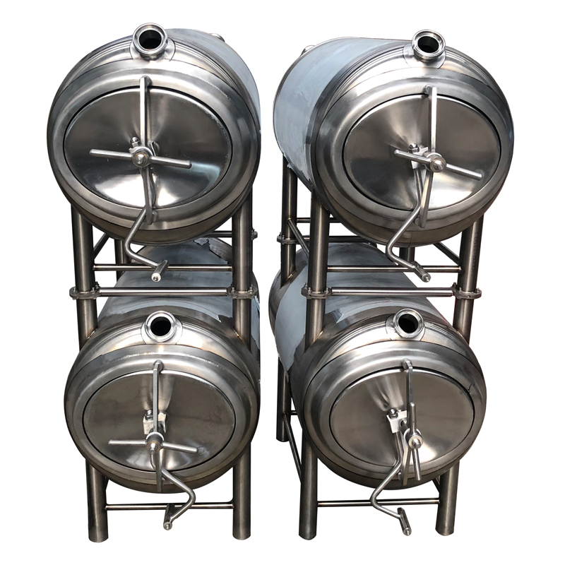 2000L 20HL China craft brew supplies stainless steel horizontal bright beer tank double wall cooling jacket beer serving tank